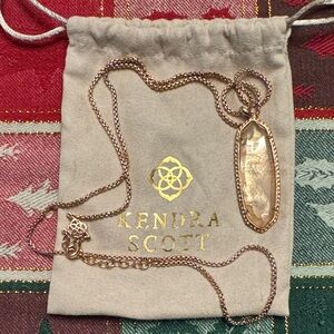 Kendra Scott Rose Gold Oval Peach Mother of PearlPendant Necklace